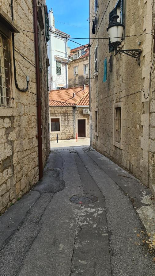 Apartment Central Old Town With Private Indoor Garage Parking Split Exterior foto