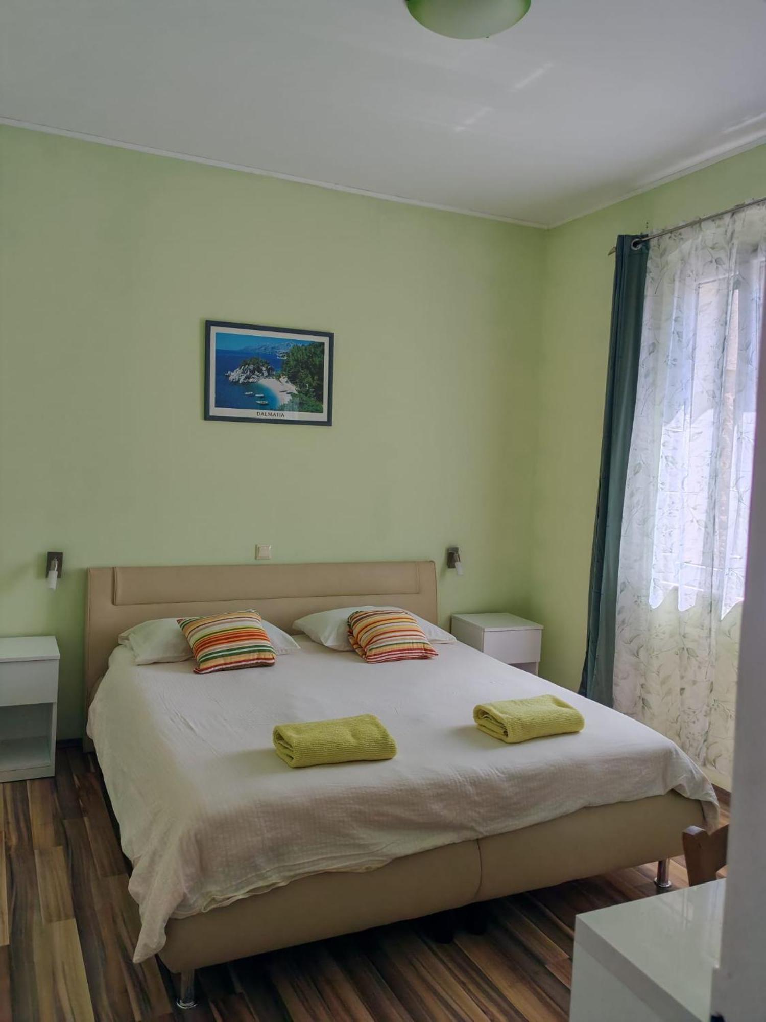 Apartment Central Old Town With Private Indoor Garage Parking Split Exterior foto