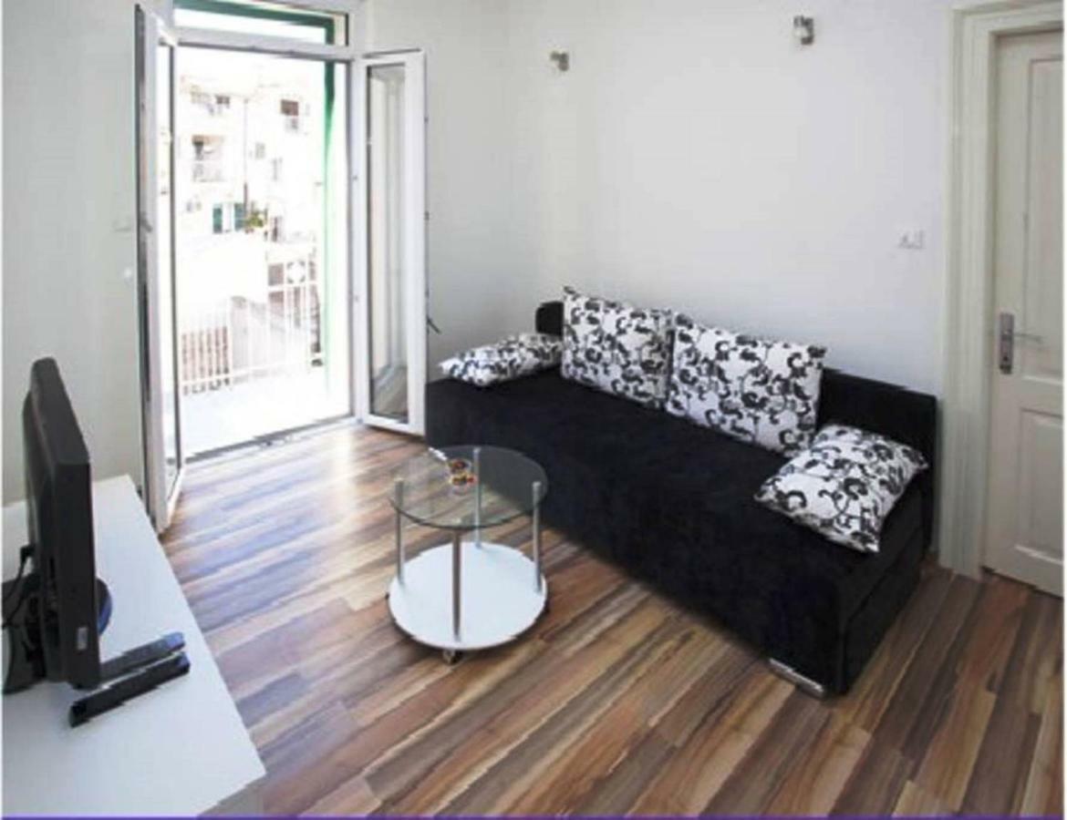 Apartment Central Old Town With Private Indoor Garage Parking Split Exterior foto