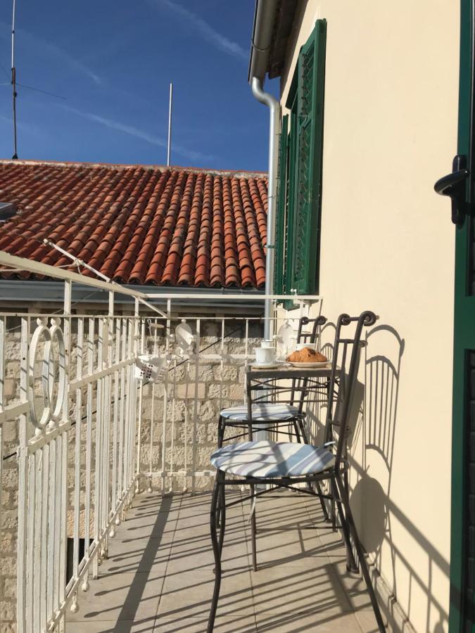 Apartment Central Old Town With Private Indoor Garage Parking Split Exterior foto